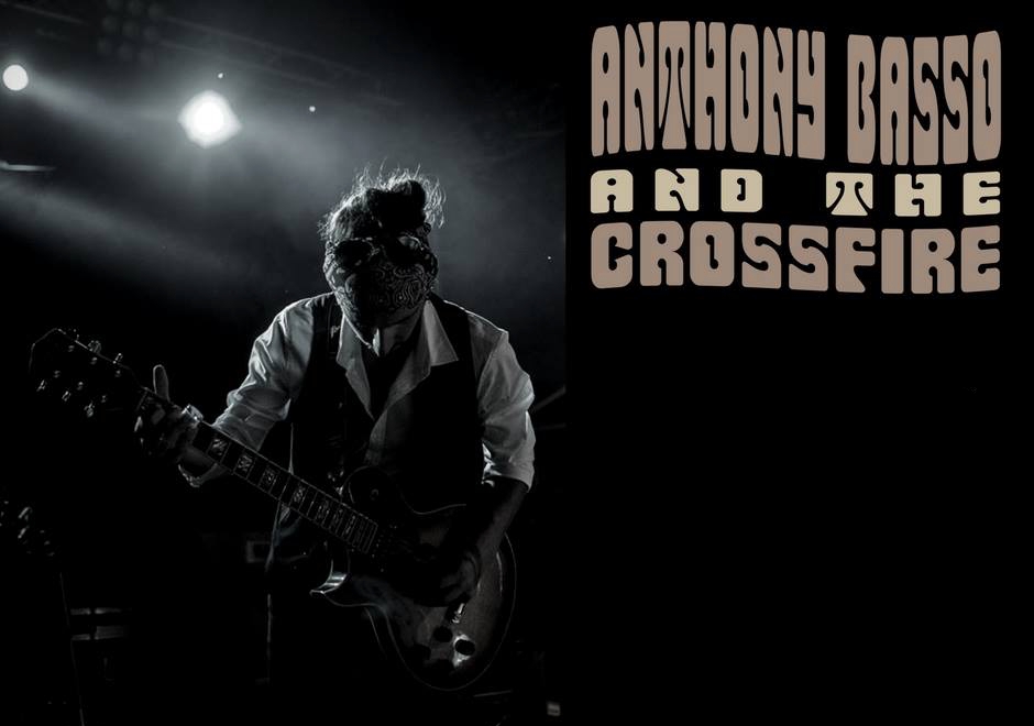 Registrazione live in studio, con la sola sovraincisione della voce col mitico gruppo udinese Anthony & The Crossfire.